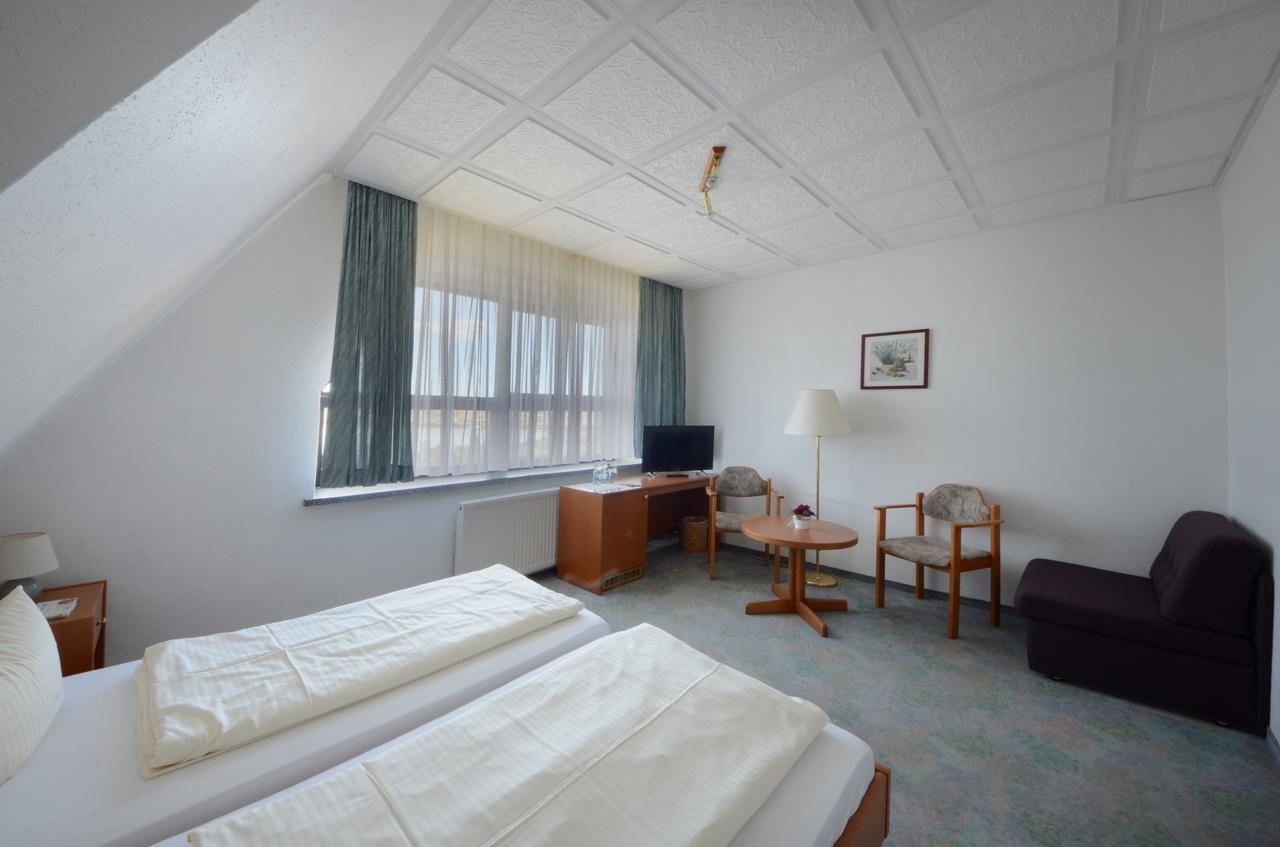 Land-Gut-Hotel Barbarossa 克尔布拉 外观 照片