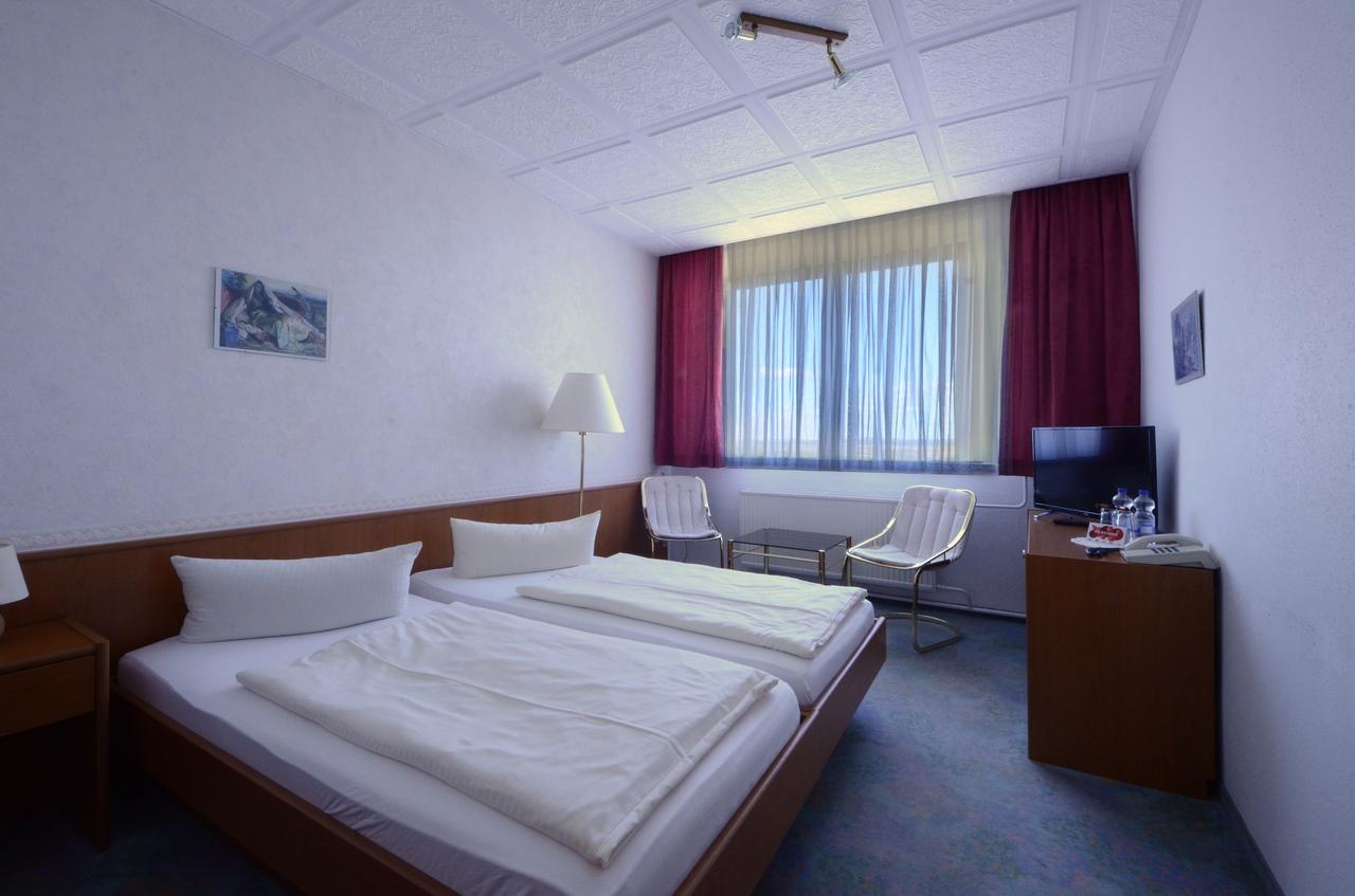 Land-Gut-Hotel Barbarossa 克尔布拉 外观 照片